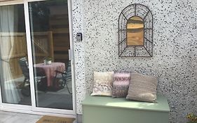 Orchardgrove Apartment